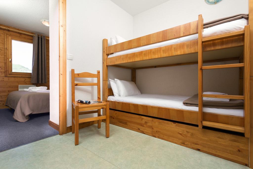 Madame Vacances Les Chalets Du Praz ラ・プラーニュ 部屋 写真