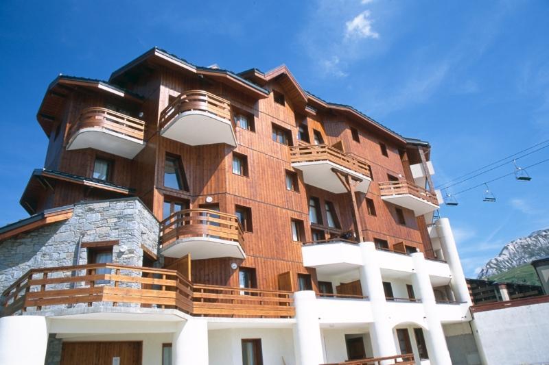 Madame Vacances Les Chalets Du Praz ラ・プラーニュ エクステリア 写真