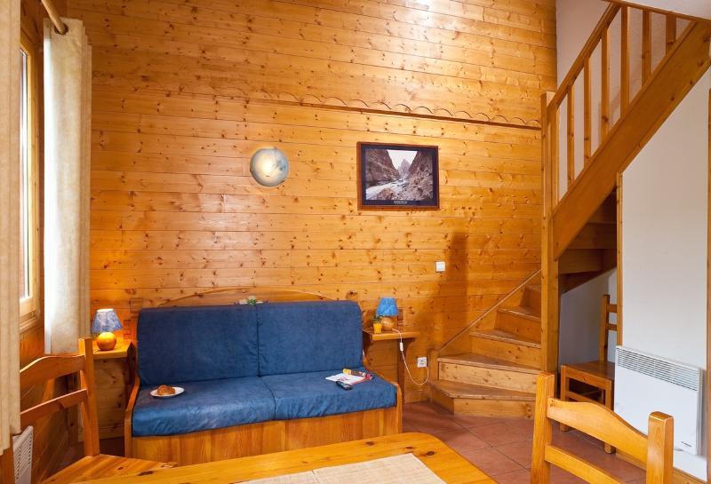 Madame Vacances Les Chalets Du Praz ラ・プラーニュ エクステリア 写真