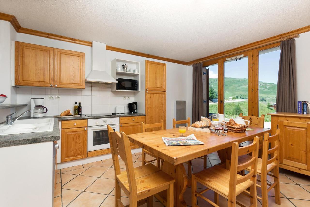 Madame Vacances Les Chalets Du Praz ラ・プラーニュ エクステリア 写真